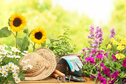 Local transfer station handling garden waste and recyclable materials